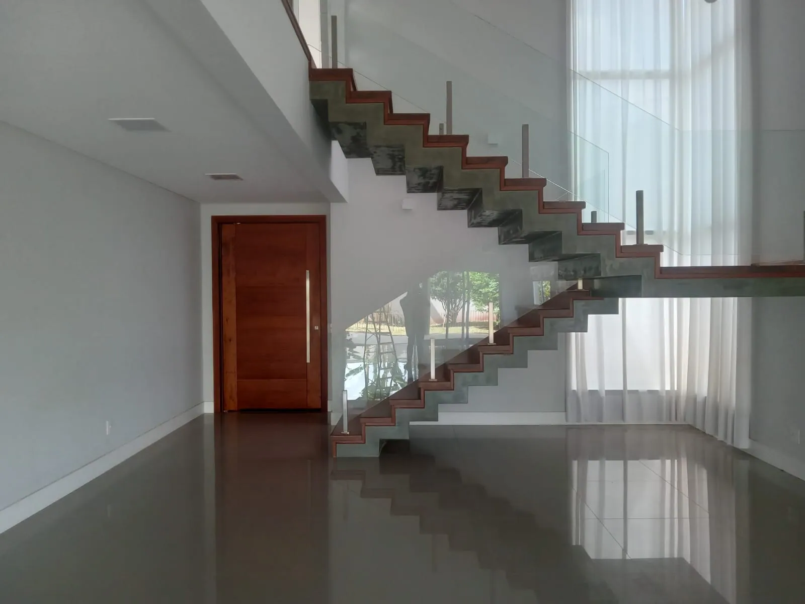 Residência Moderna no Condomínio Montreal — foto 11