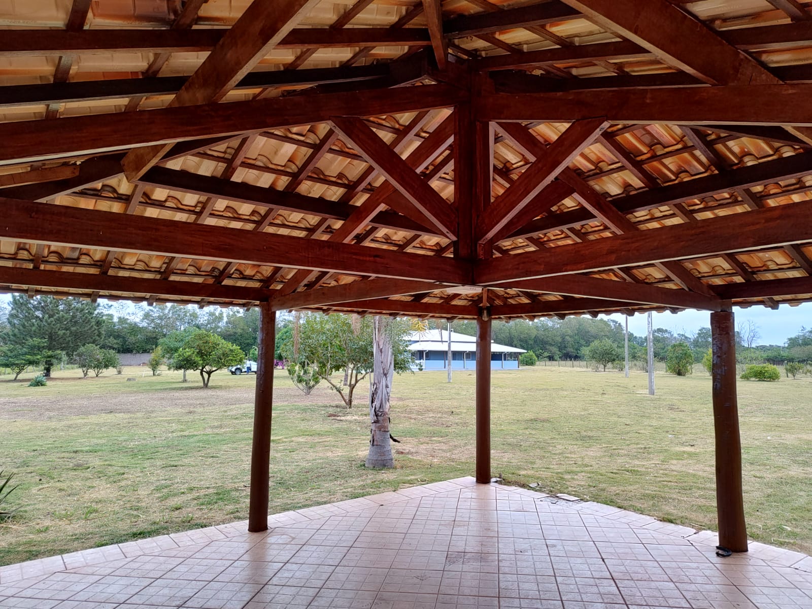 Chácara com Pasto e Suíte — 24.000 m² — foto 30