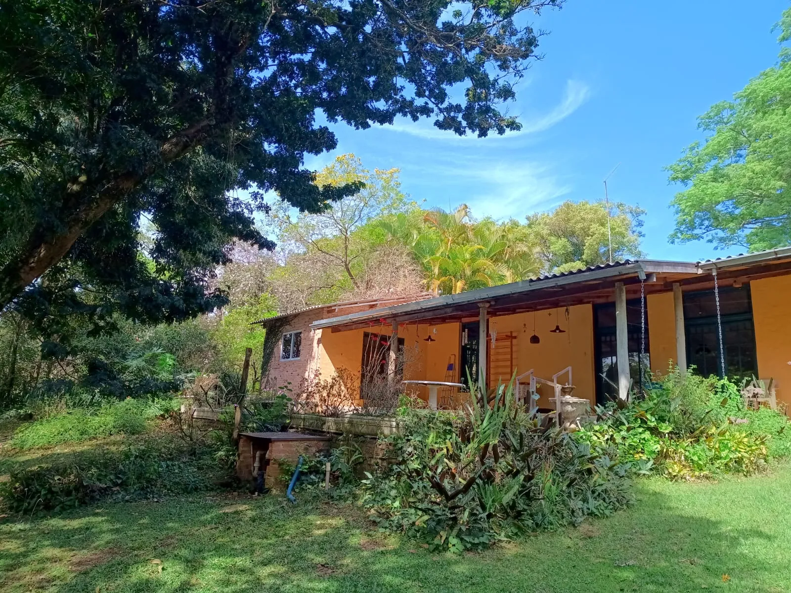 Chácara no Parque Itaipu — Para Alugar ou Vender